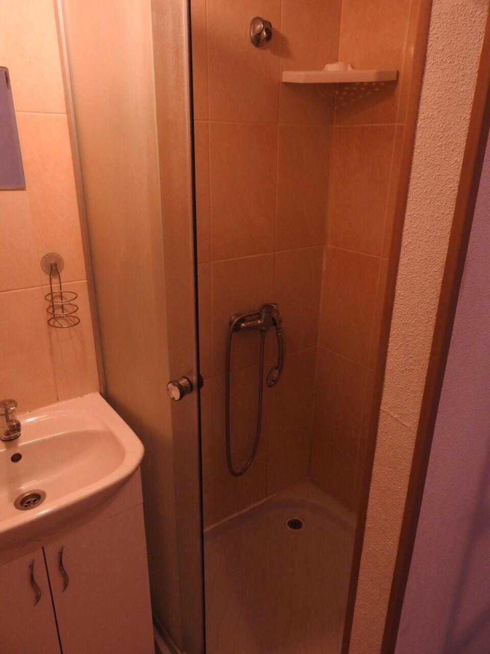 Apartment At Malaya Zhytomyrska 5 Kiev Bagian luar foto