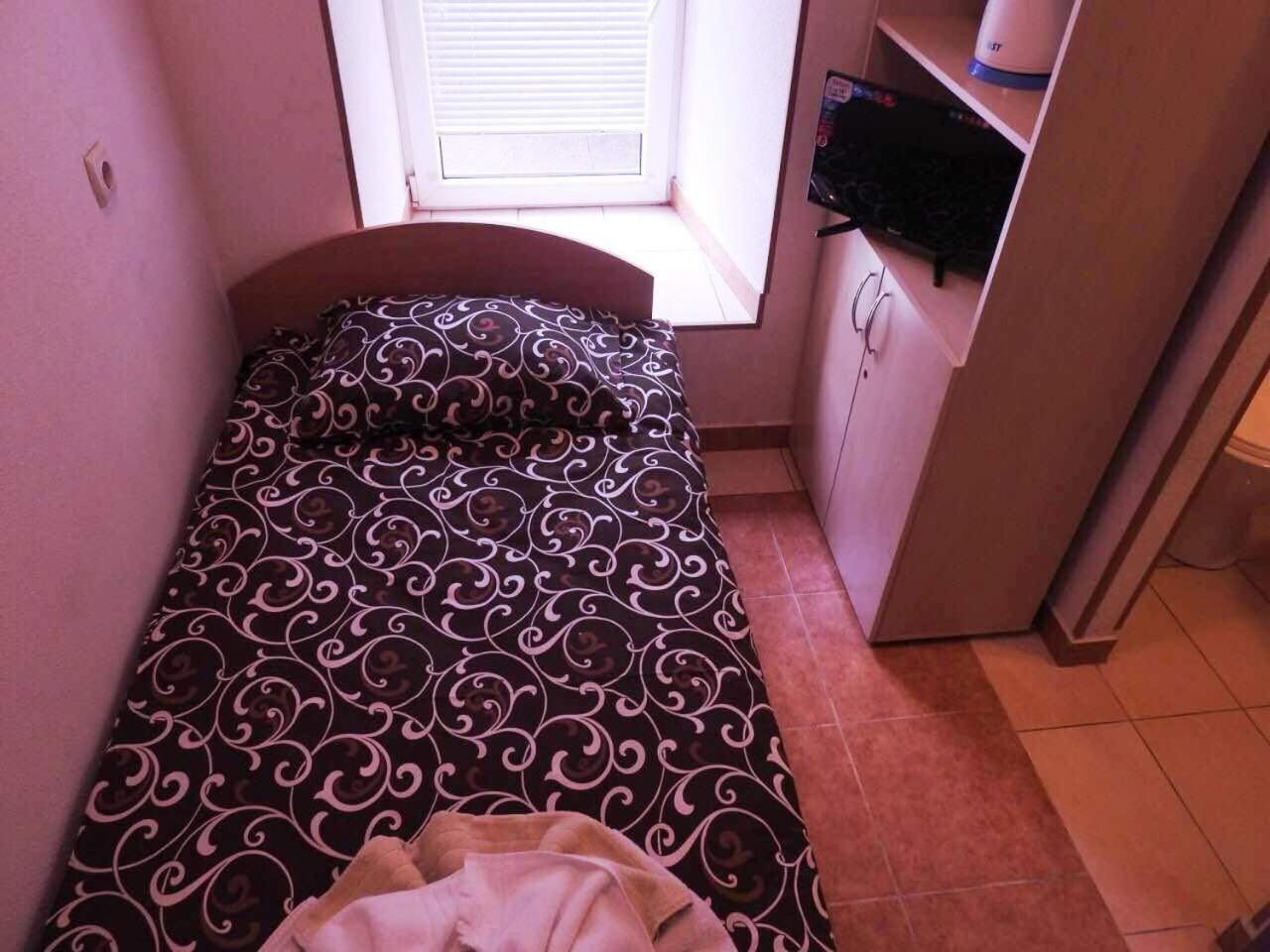 Apartment At Malaya Zhytomyrska 5 Kiev Bagian luar foto