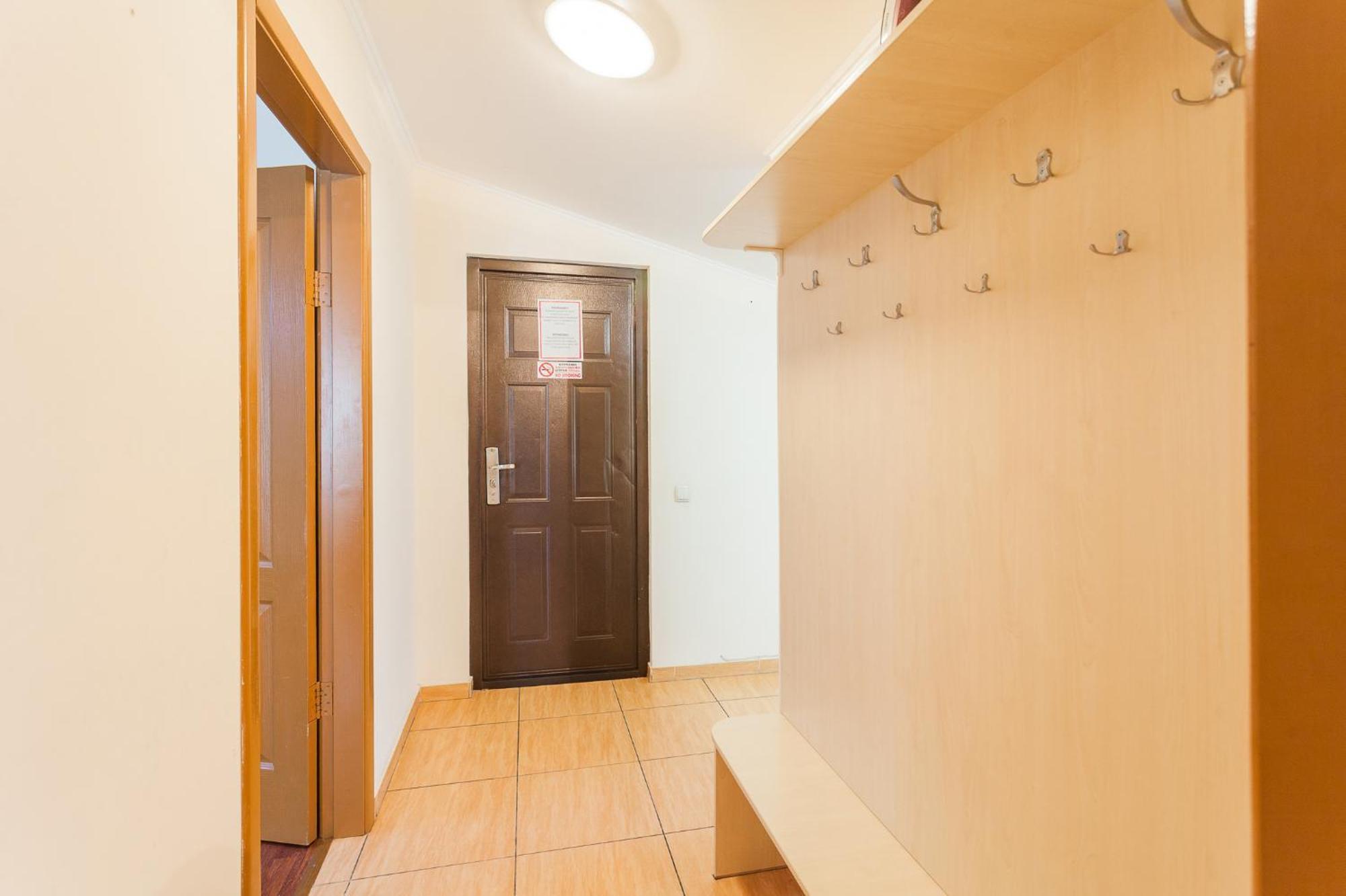 Apartment At Malaya Zhytomyrska 5 Kiev Bagian luar foto