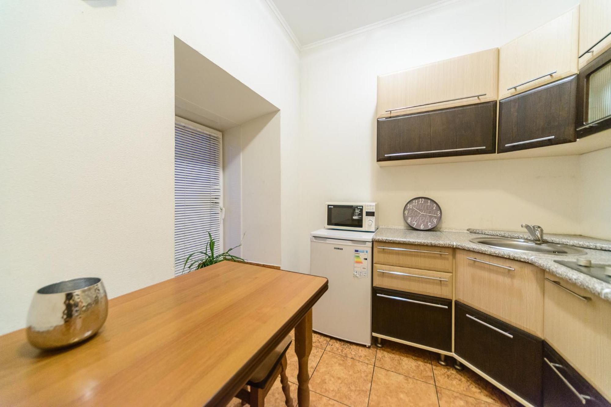Apartment At Malaya Zhytomyrska 5 Kiev Bagian luar foto